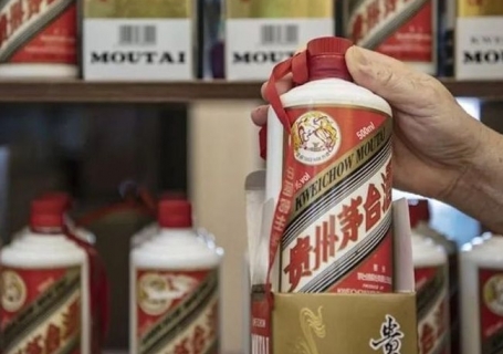 齐齐哈尔茅台酒回收行情持续下跌，2024年茅台酒行情还乐观吗？