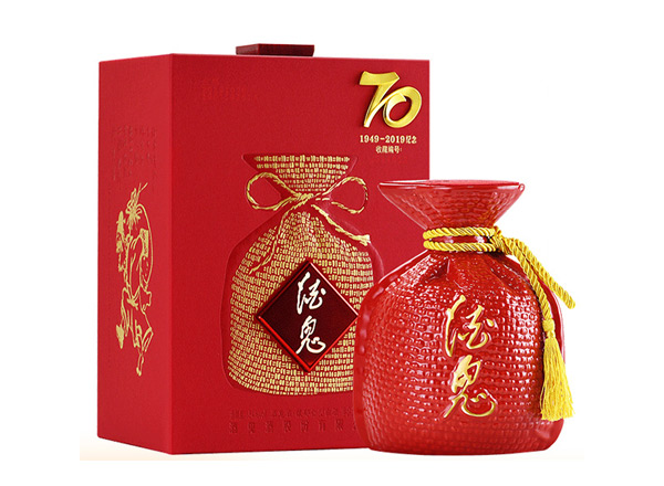 齐齐哈尔回收酒鬼酒红坛70纪念酒1949-2019年收藏酒54度700ml上门收购行情价格