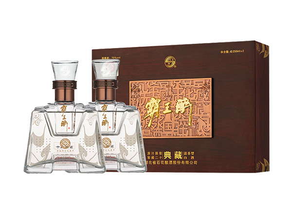 齐齐哈尔石花酒回收霸王醉典藏礼盒70度石花霸王醉酒行情价格