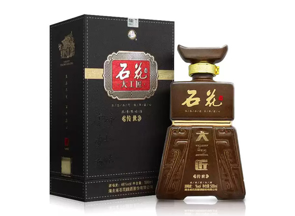 齐齐哈尔石花酒回收石花大工匠酒传世